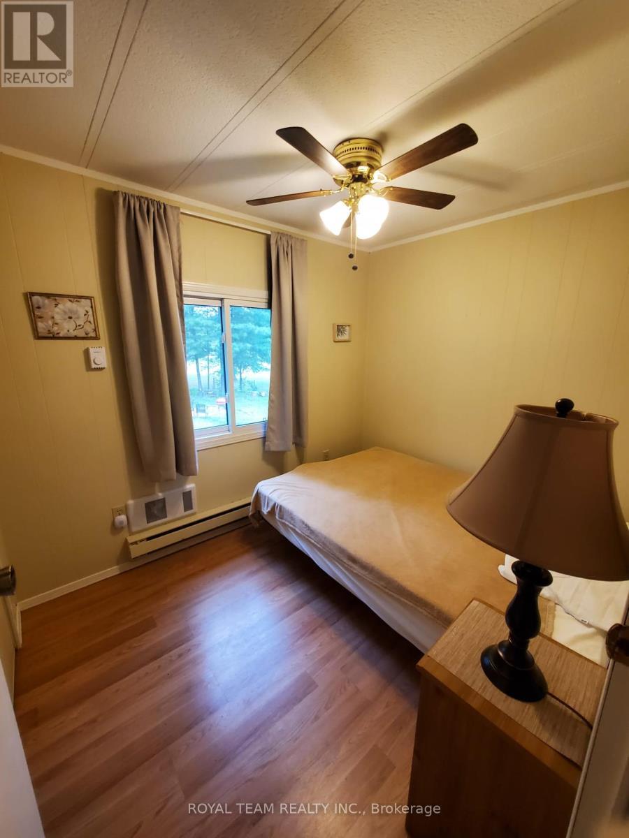 608 Hickory Beach Road, Kawartha Lakes, ON - Indoor Photo Showing Other Room