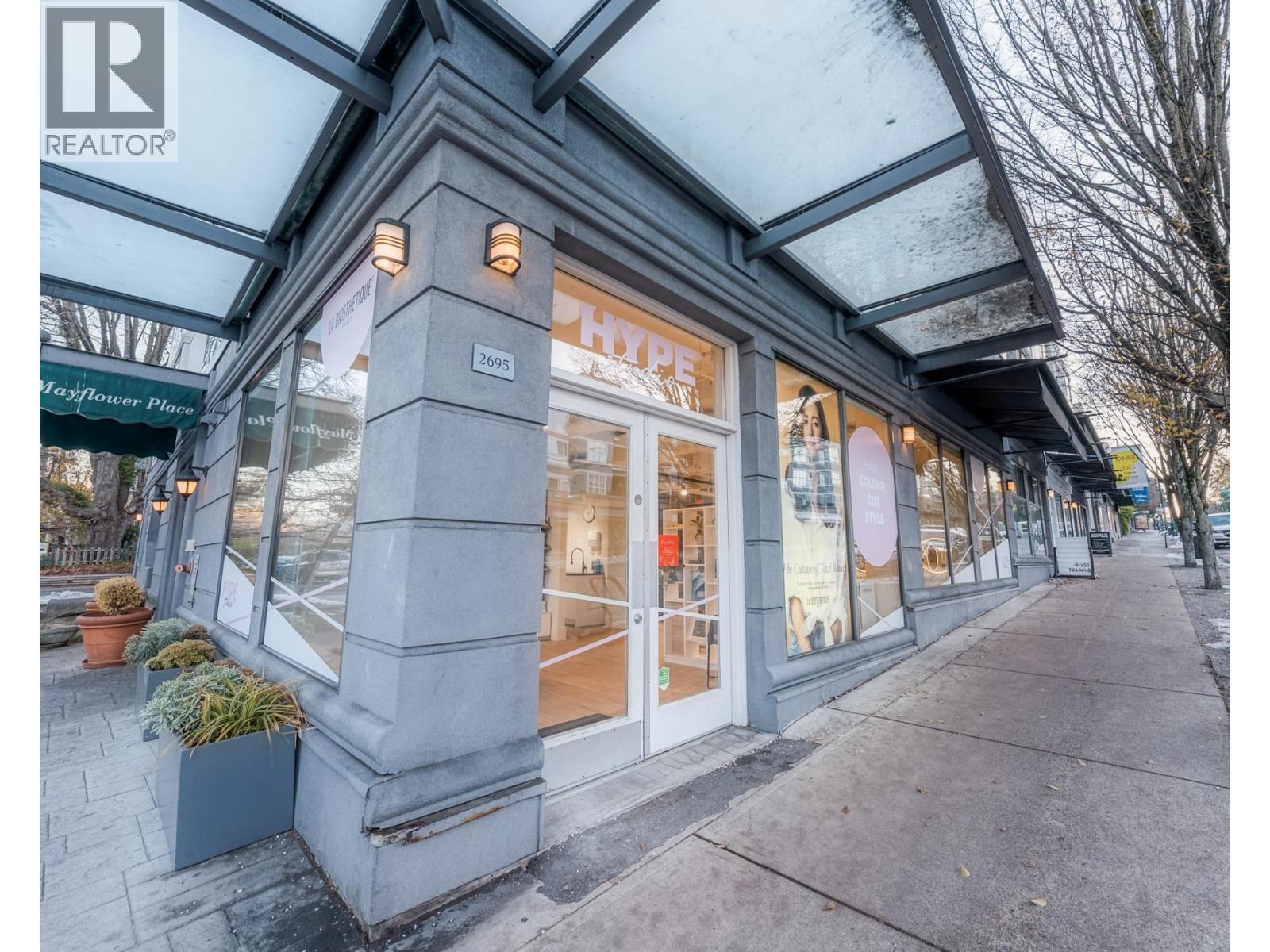 2695 4Th Avenue, Vancouver, BC