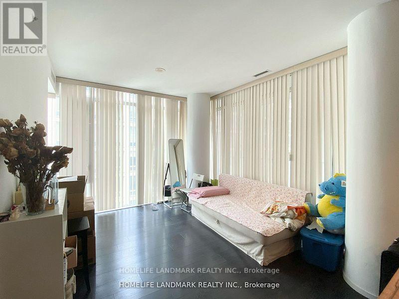 608 - 75 St Nicholas Street, Toronto, ON - Indoor