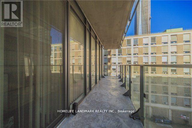 608 - 75 St Nicholas Street, Toronto, ON - Outdoor