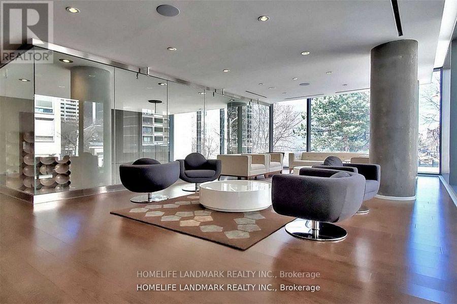 608 - 75 St Nicholas Street, Toronto, ON - Indoor