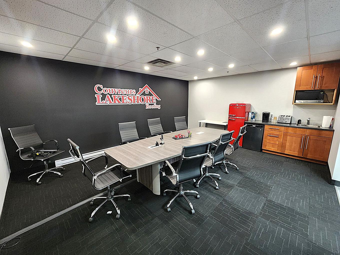 Salle de conférence - 2300A Ch. St-François, Dorval, QC