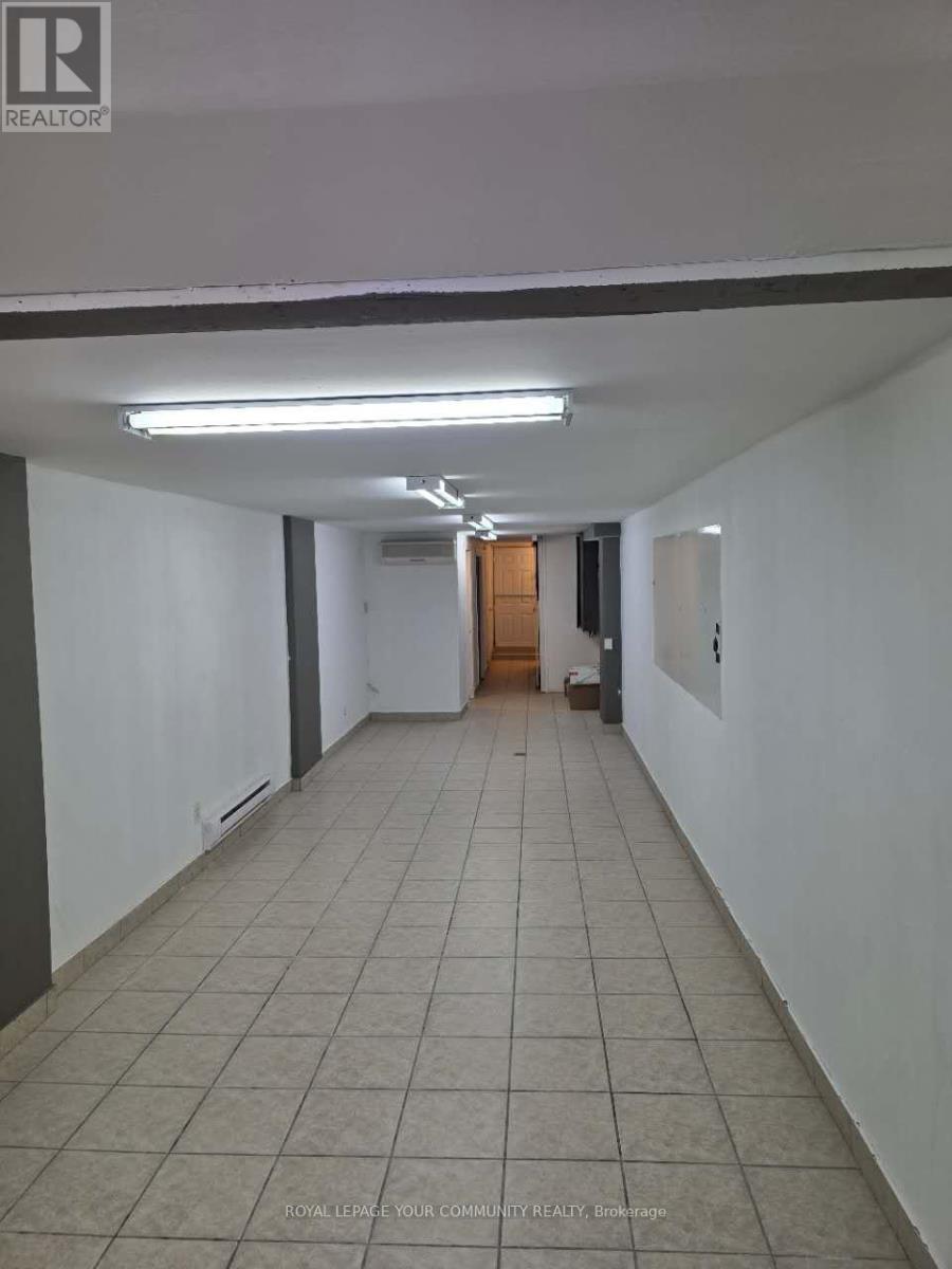 1003 Eglinton Avenue W, Toronto, ON