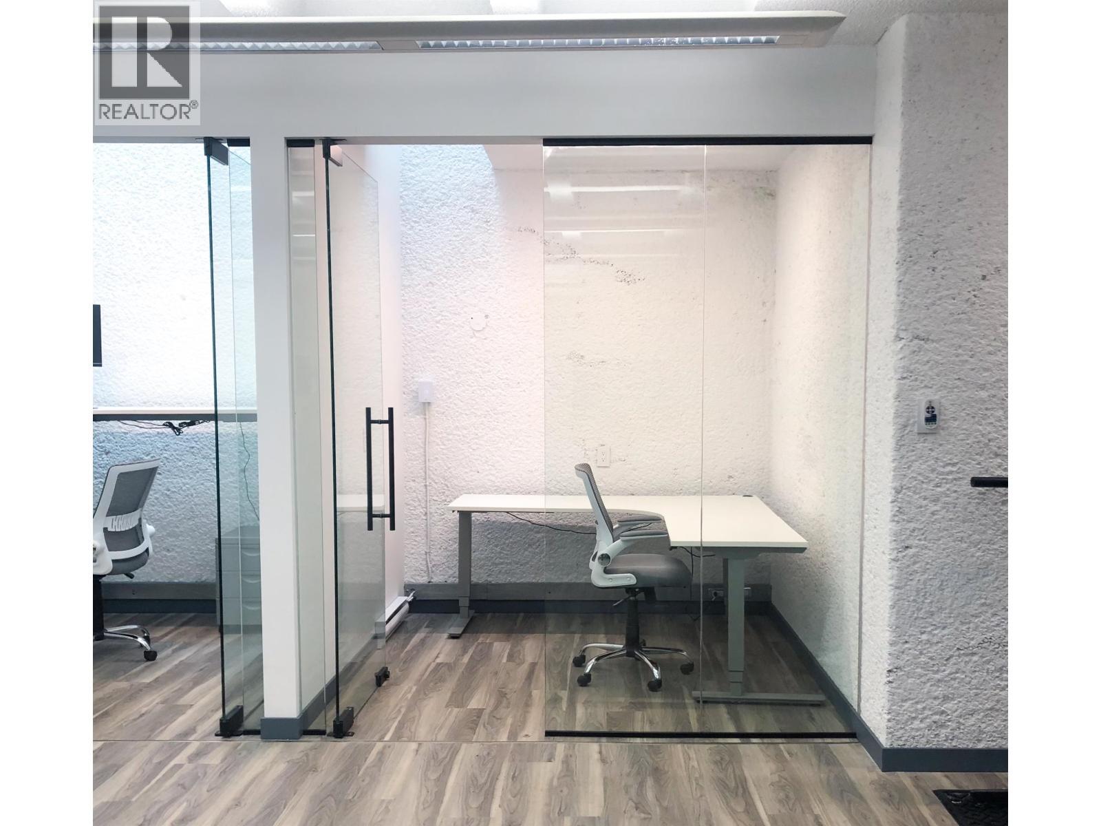 948 W 7Th Avenue, Vancouver, BC