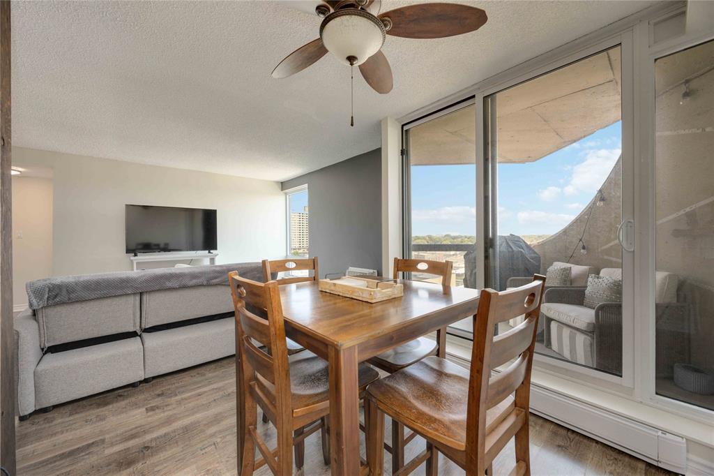 909-155 Front Street North, Sarnia, ON