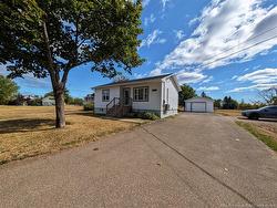 1060 Rue Louis G. Daigle Tracadie, NB E1X 1C2