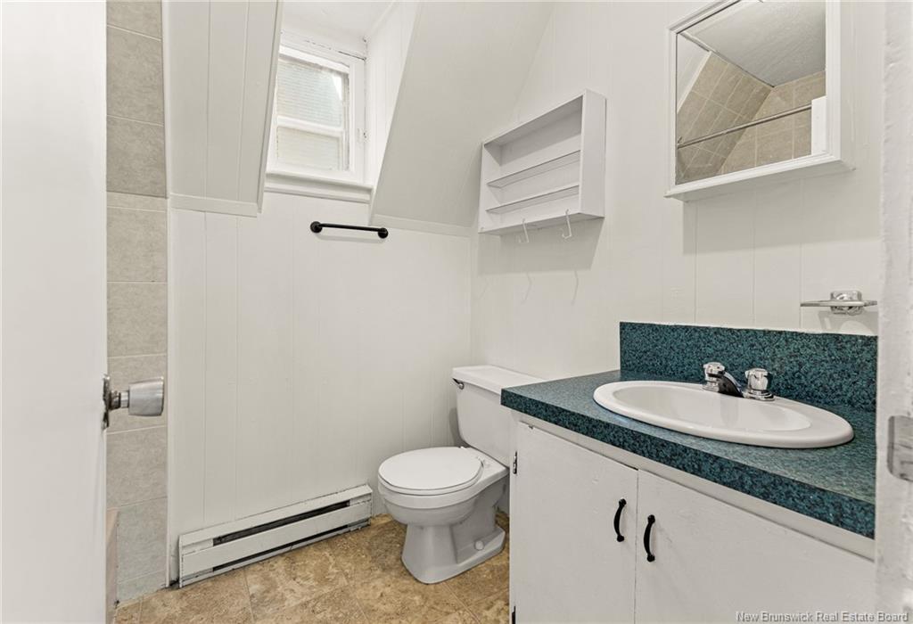 97-97 1/2 Cameron St, Moncton, NB