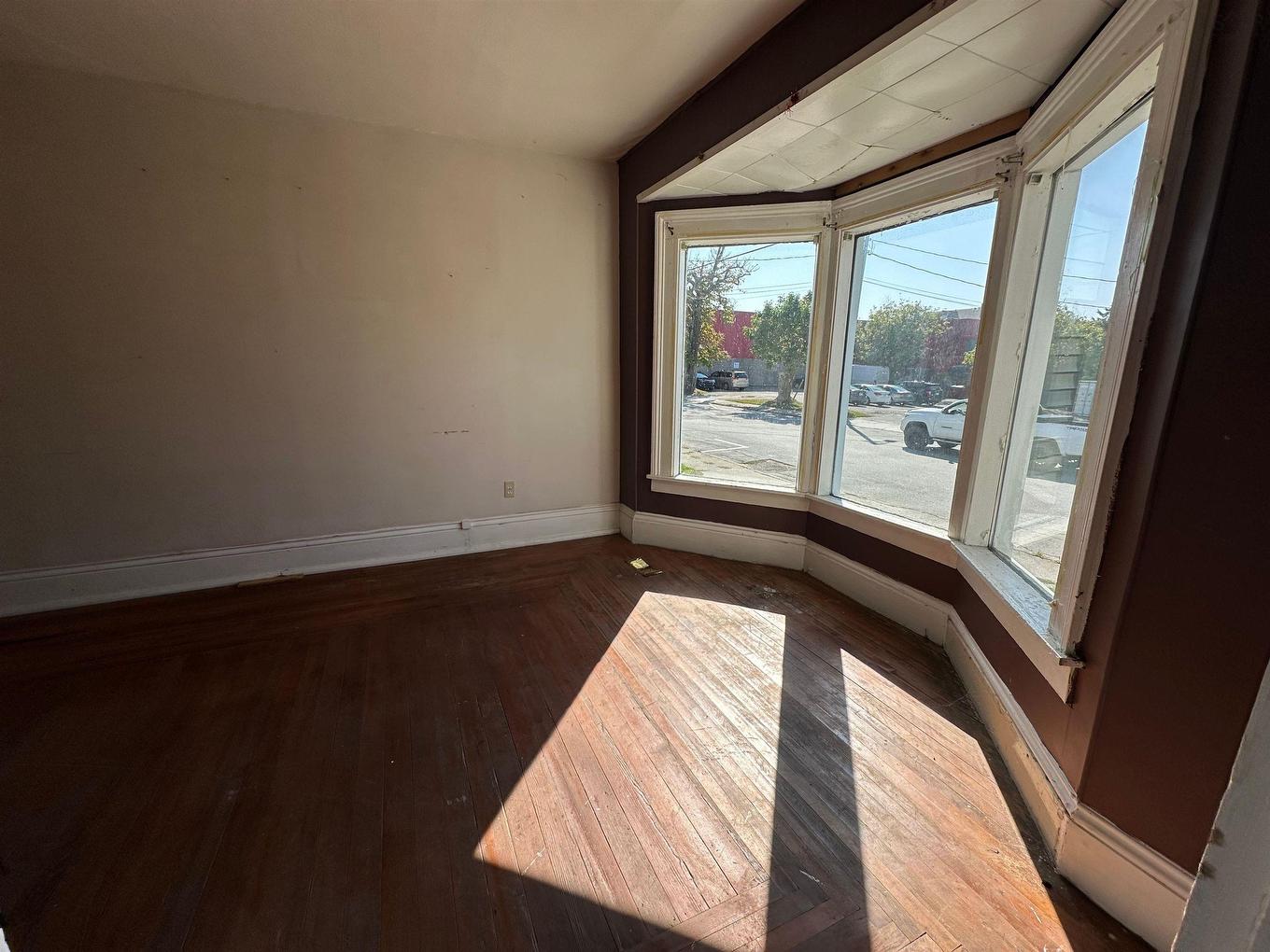 11 Kirk Street, Yarmouth, NS