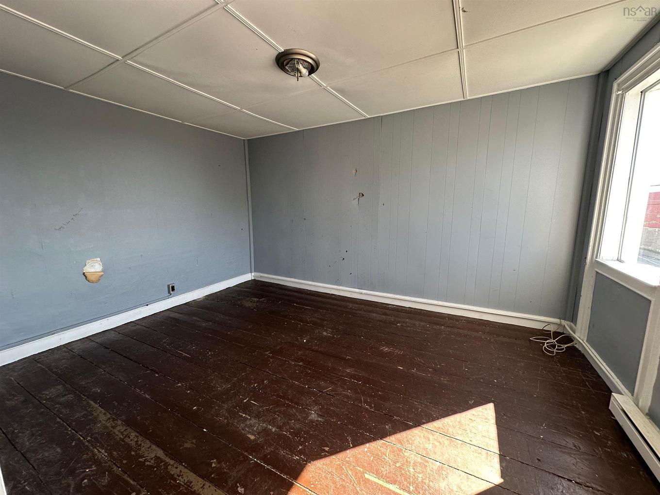 11 Kirk Street, Yarmouth, NS