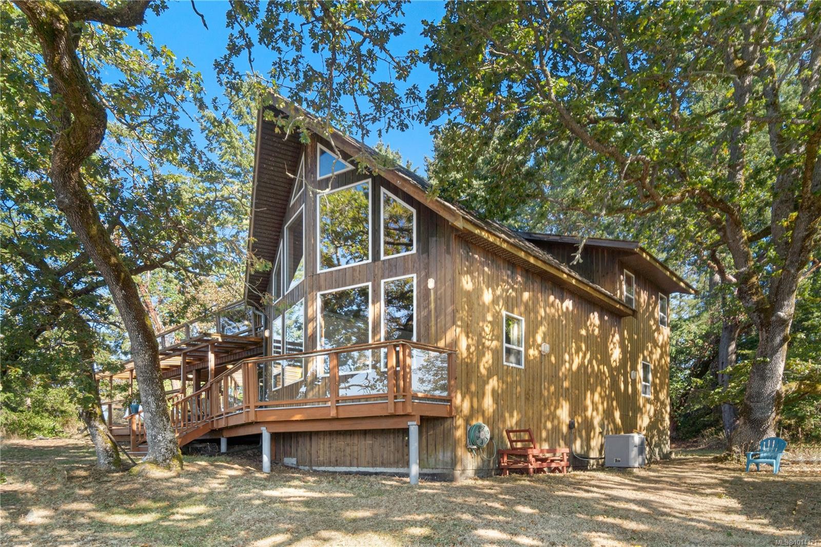 4 Pirates Lane, Protection Island, BC