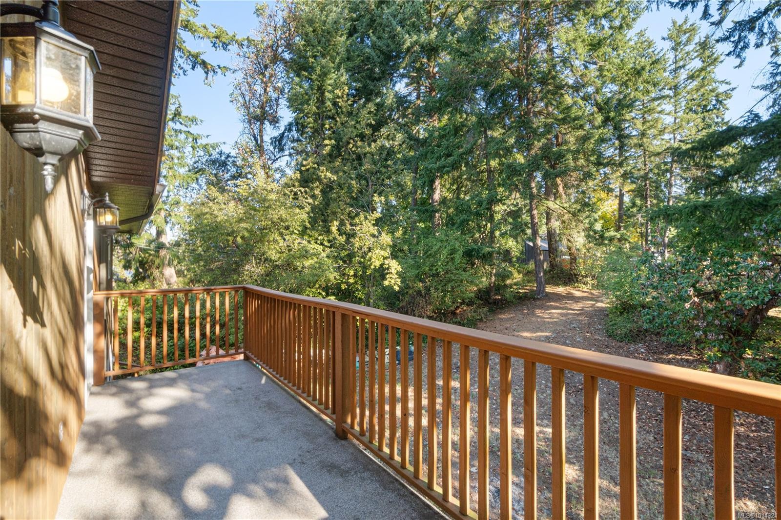 4 Pirates Lane, Protection Island, BC