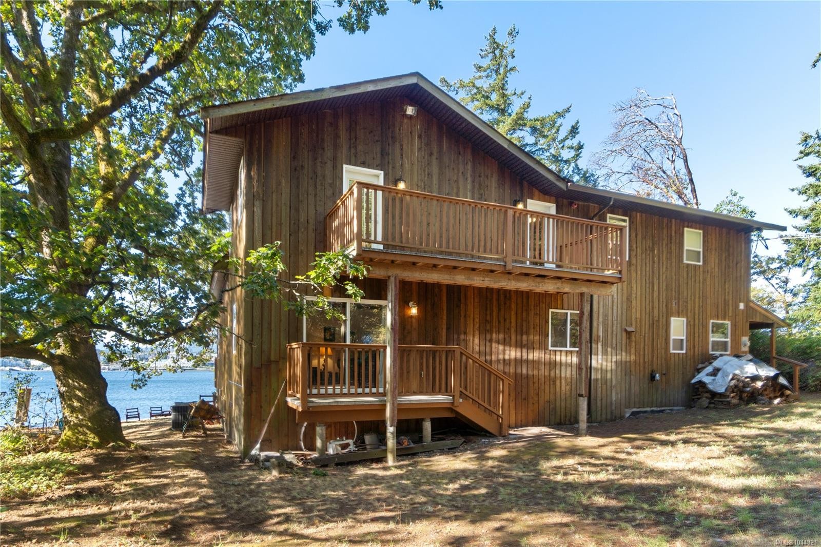 4 Pirates Lane, Protection Island, BC