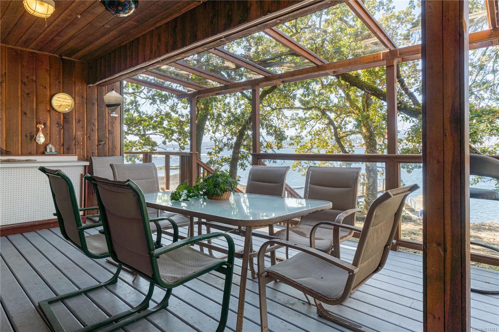 4 Pirates Lane, Protection Island, BC