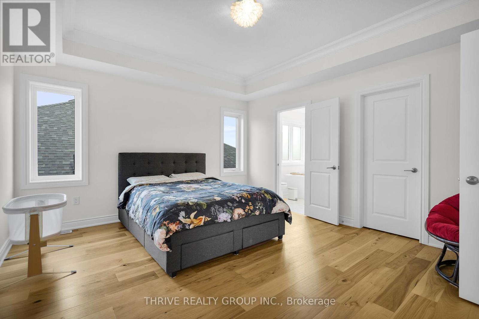3 Elliot Street, Strathroy-Caradoc (Se), ON - Indoor Photo Showing Bedroom