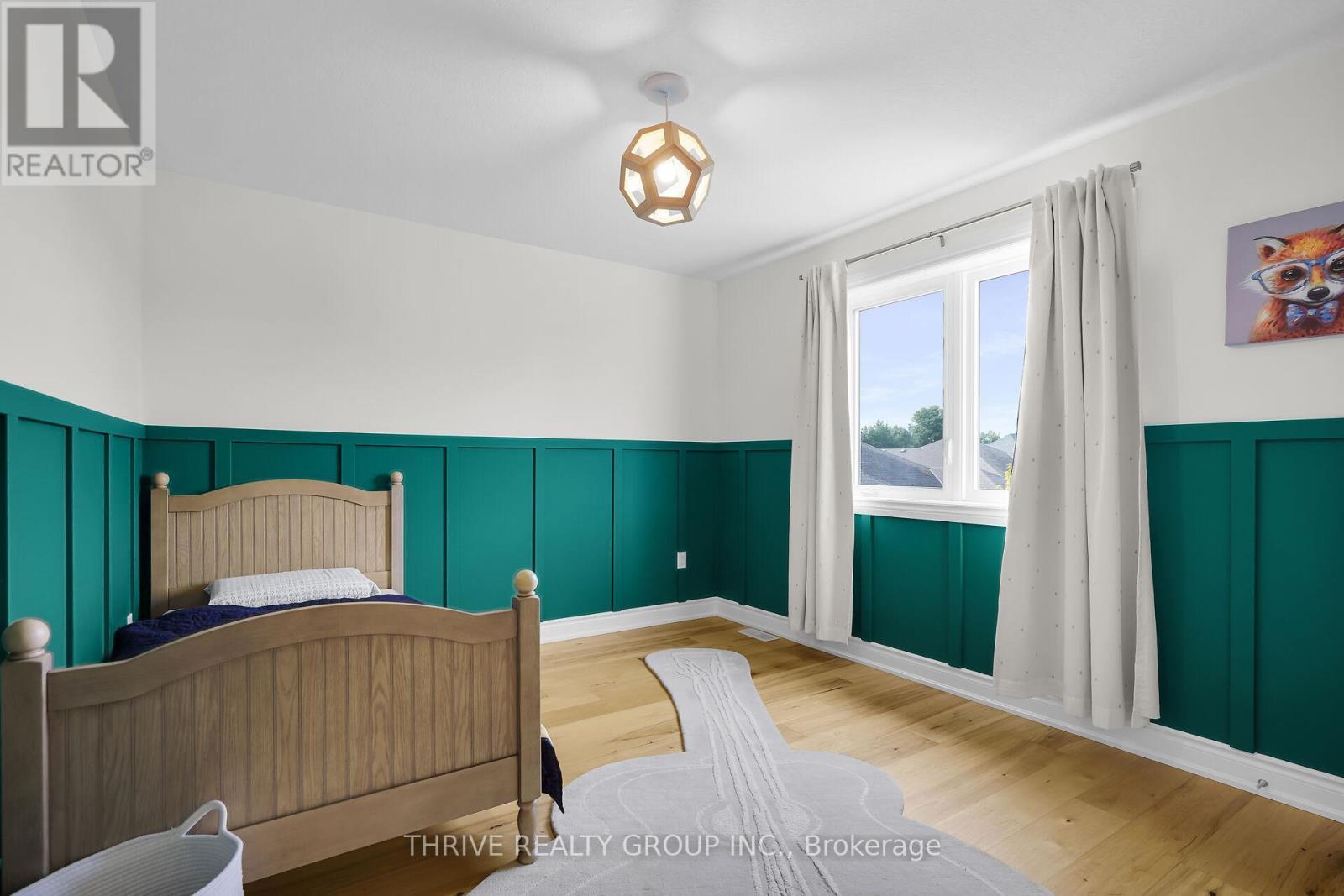 3 Elliot Street, Strathroy-Caradoc (Se), ON - Indoor Photo Showing Bedroom