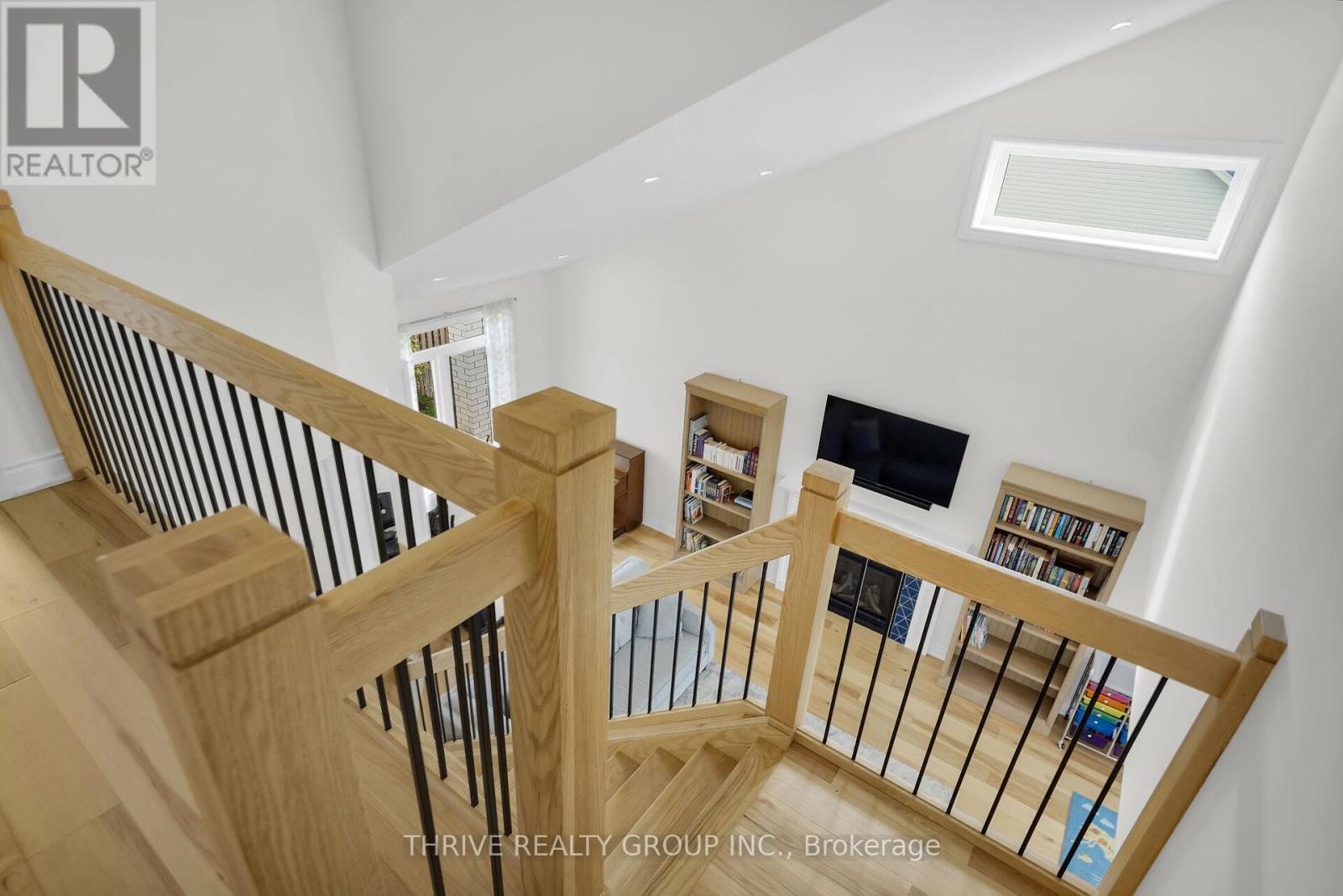 3 Elliot Street, Strathroy-Caradoc (Se), ON - Indoor Photo Showing Other Room