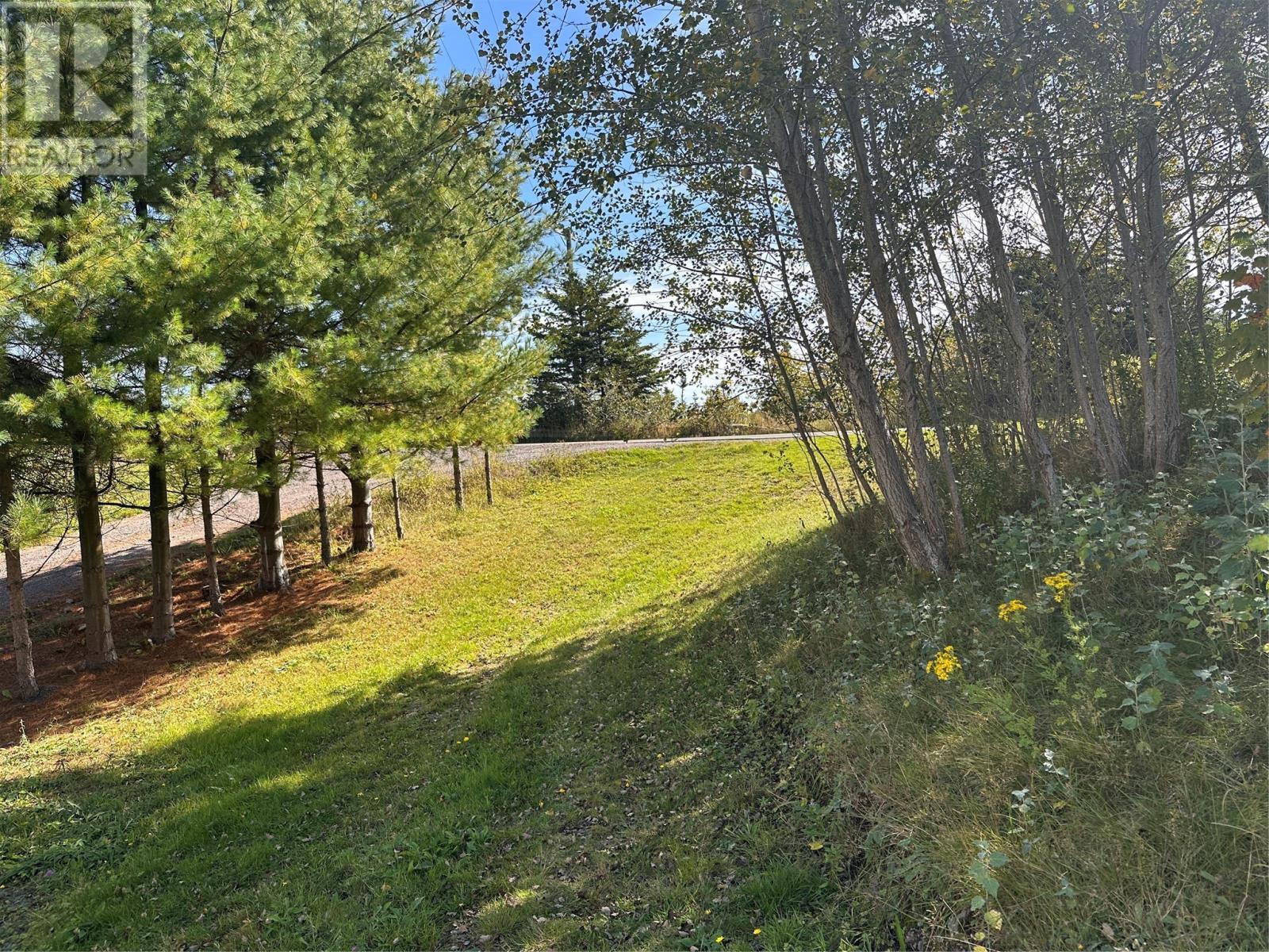 450 Main Road, Big Salmonier, NL - Outdoor