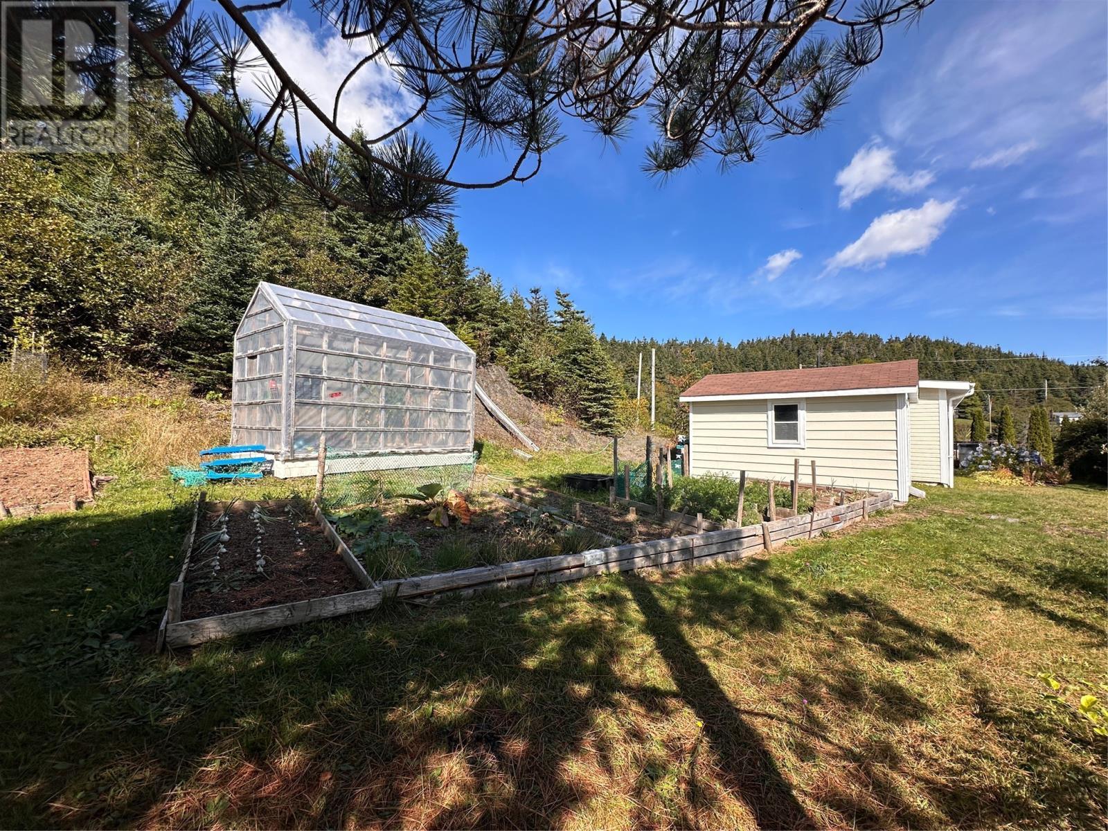 450 Main Road, Big Salmonier, NL - Outdoor