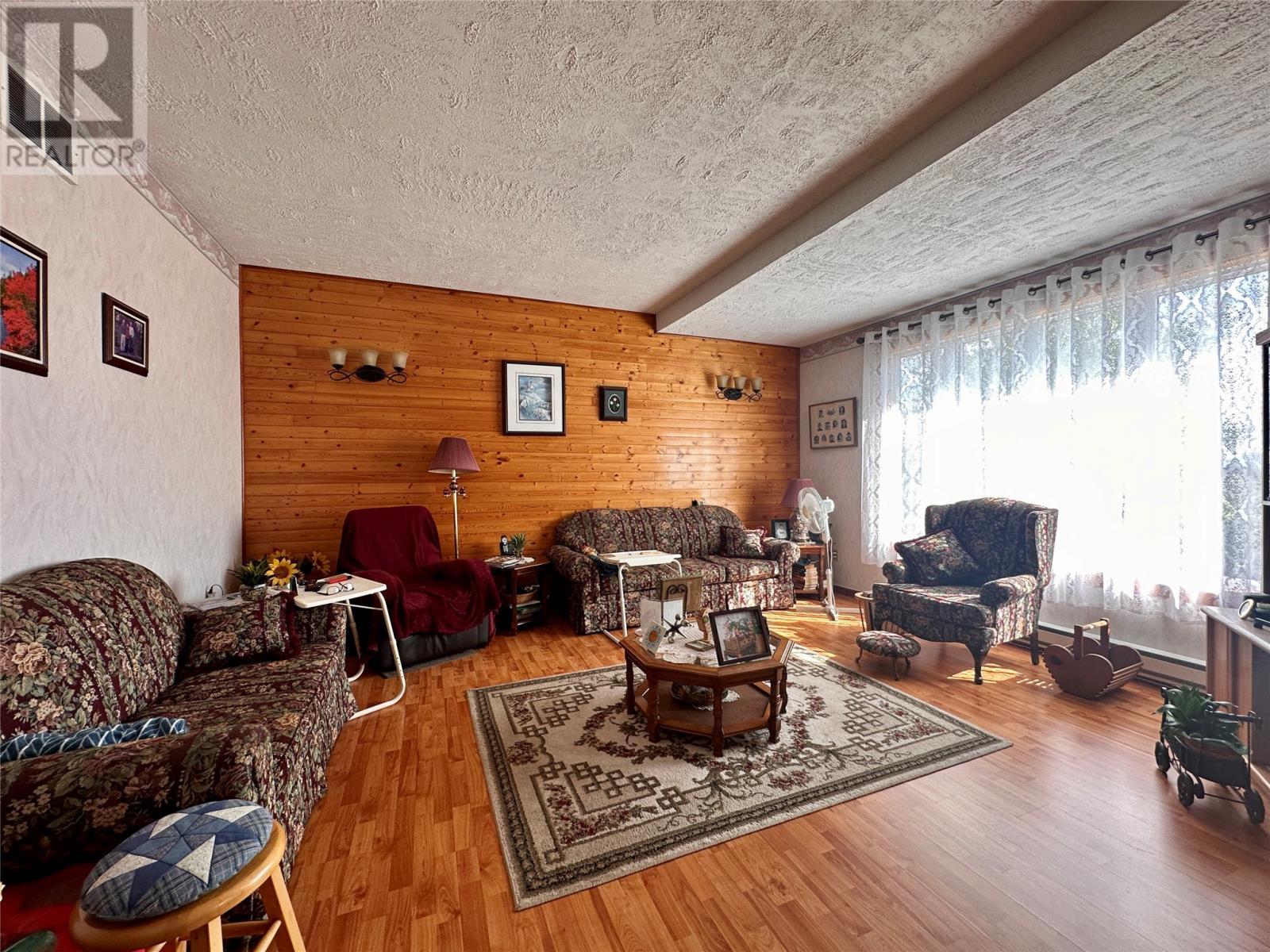 450 Main Road, Big Salmonier, NL - Indoor Photo Showing Living Room