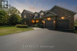 18 ACTON ROAD Uxbridge, ON L0C 1H0