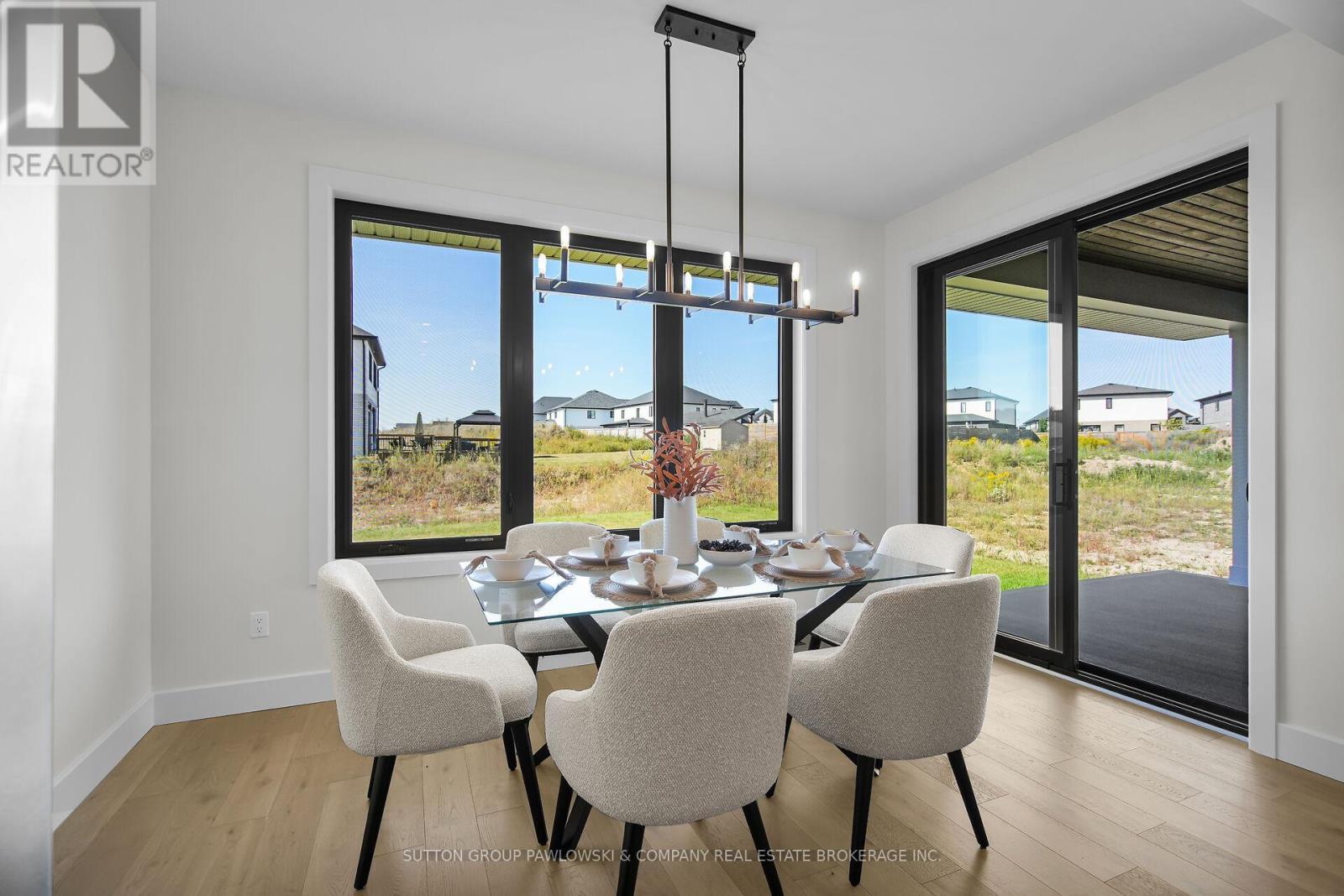 Lot 67 - 40 Benner Boulevard, Middlesex Centre, ON - Indoor Photo Showing Dining Room