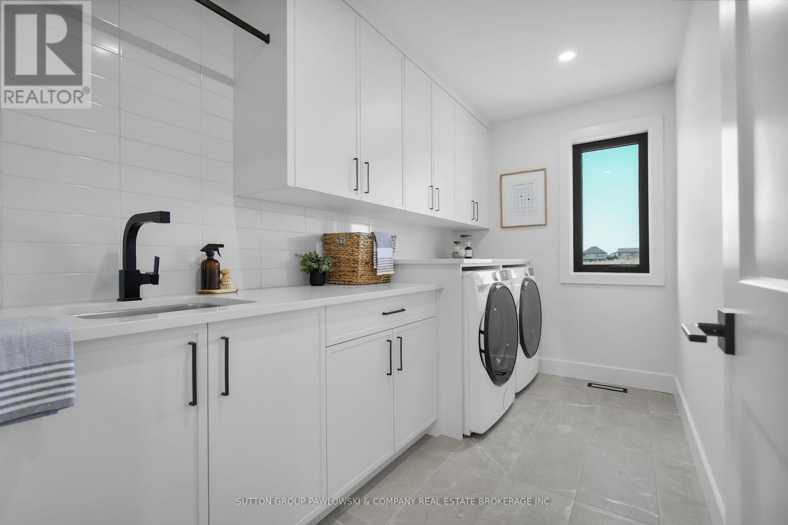Lot 67 - 40 Benner Boulevard, Middlesex Centre, ON - Indoor Photo Showing Laundry Room