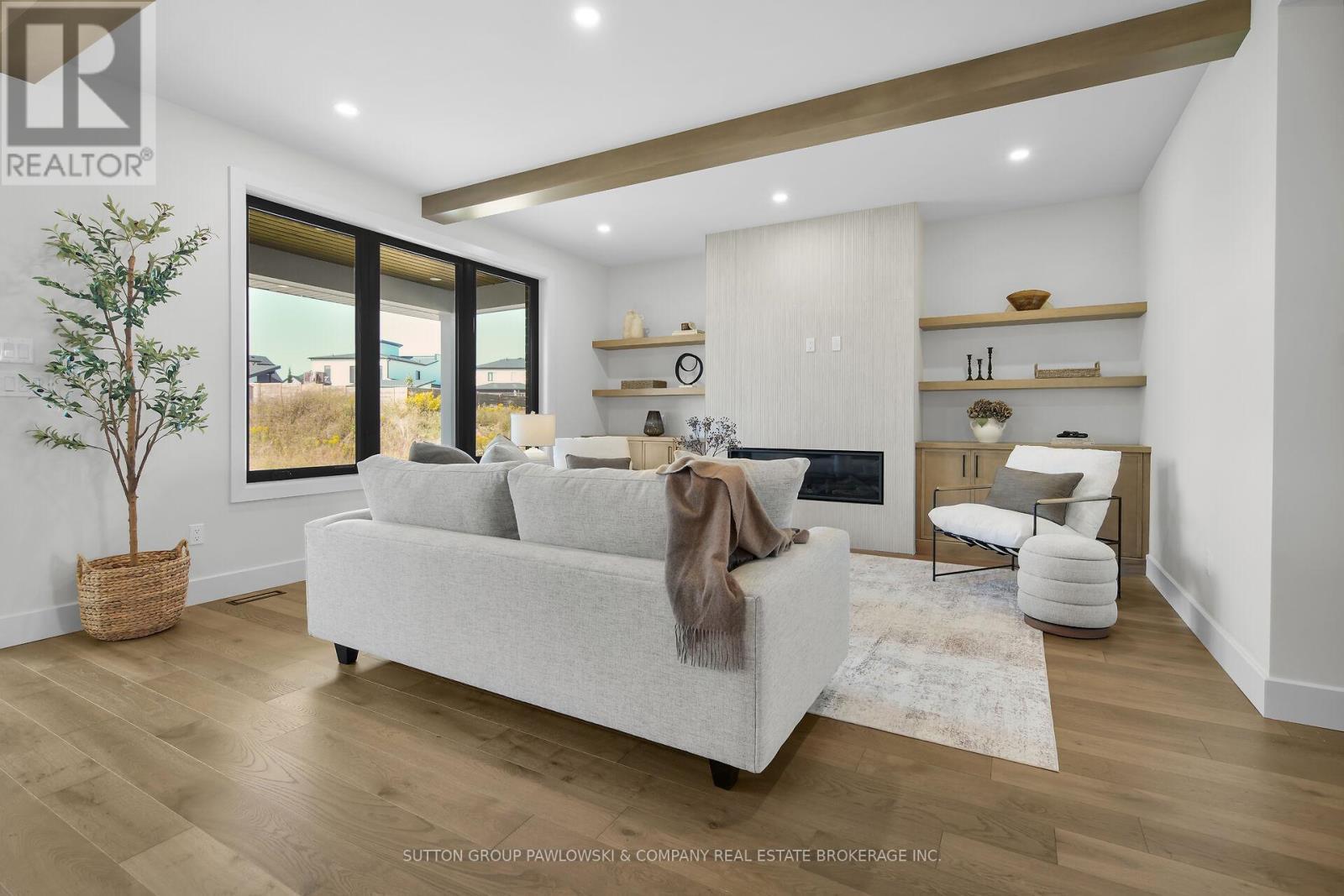 Lot 67 - 40 Benner Boulevard, Middlesex Centre, ON - Indoor Photo Showing Living Room