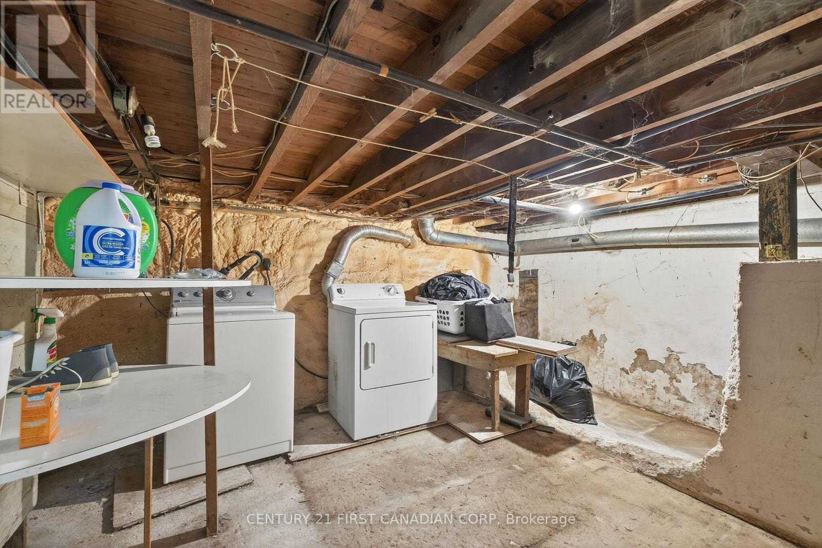 247 Ridout Street, West Elgin (Rodney), ON - Indoor Photo Showing Laundry Room