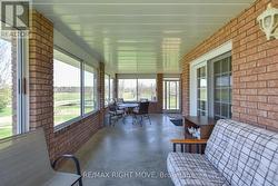 400 sqft 3 season sunroom -