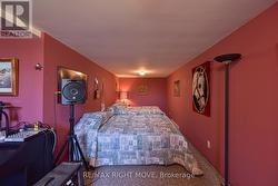 Bedroom 1/3 in lower level -