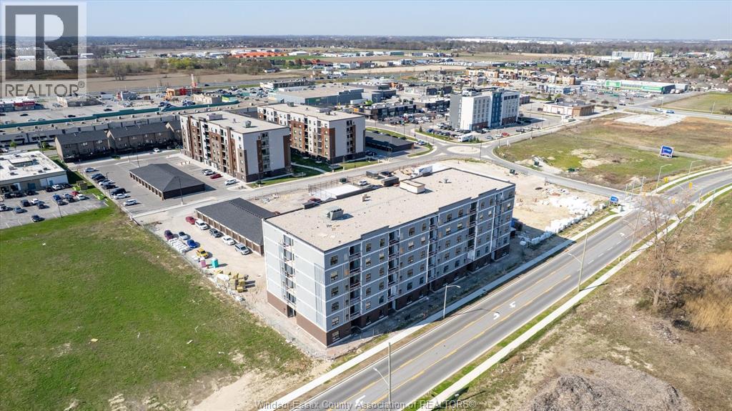 800 Beachside Drive Unit# 309, Lakeshore, ON - Outdoor With View