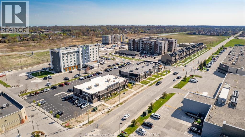 800 Beachside Drive Unit# 309, Lakeshore, ON - Outdoor With View