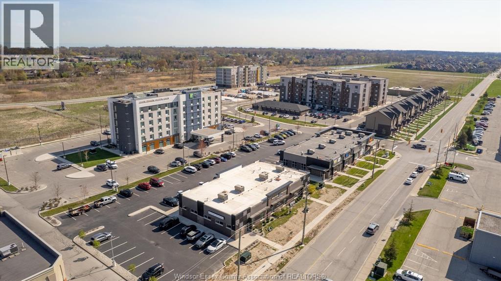 800 Beachside Drive Unit# 309, Lakeshore, ON - Outdoor With View