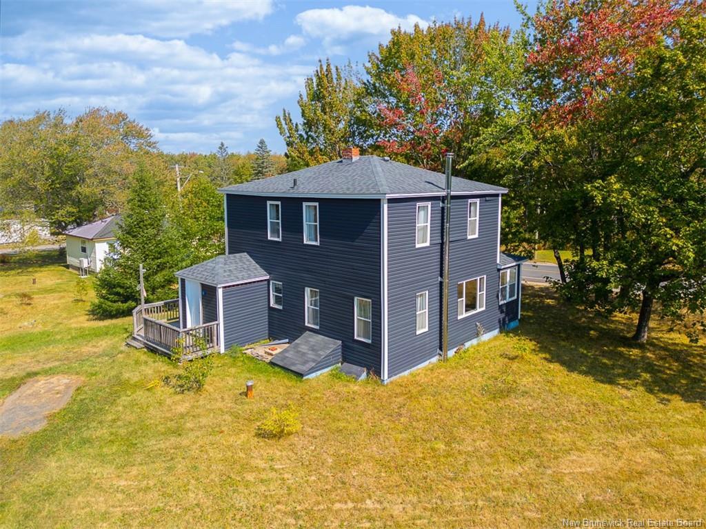 8 Centennial Dr, Minto, NB