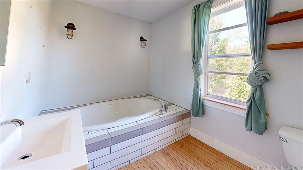 8 Centennial Dr, Minto, NB