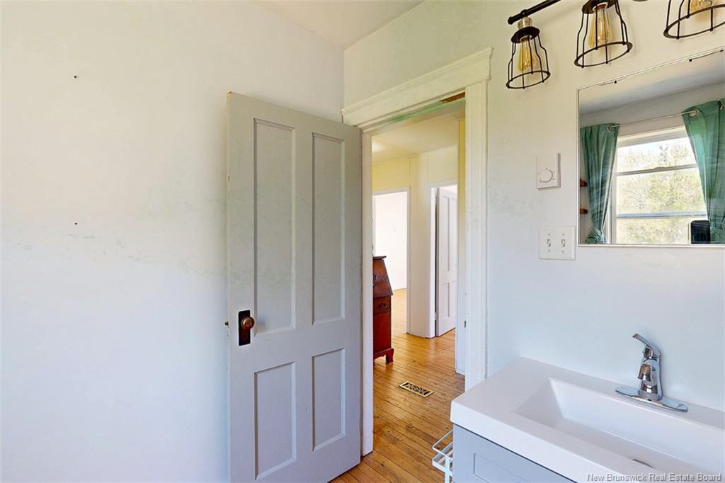 8 Centennial Dr, Minto, NB