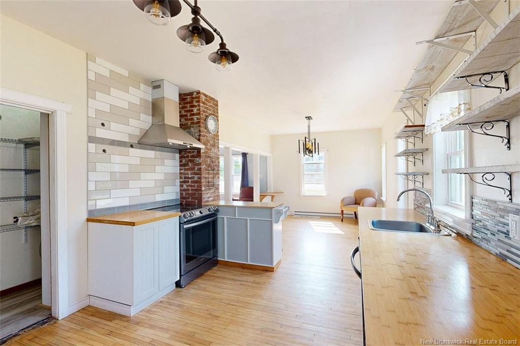 8 Centennial Dr, Minto, NB