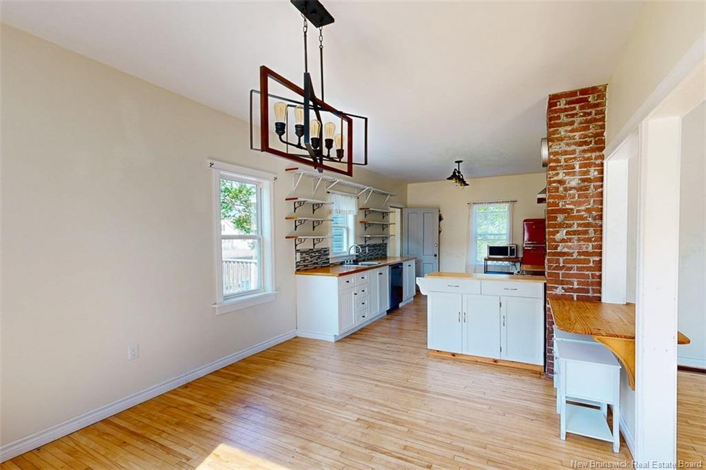 8 Centennial Dr, Minto, NB