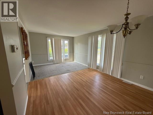 112 Dover Street, Campbellton, NB - Indoor Photo Showing Other Room