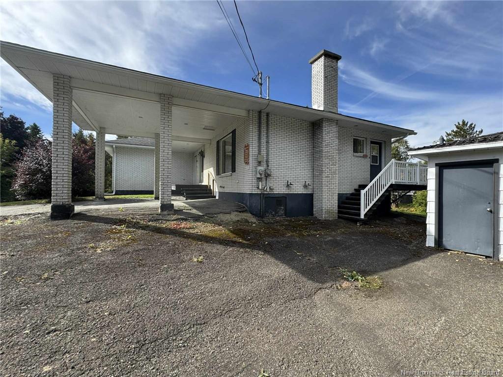 10 Beaulieu St, Saint-Quentin, NB