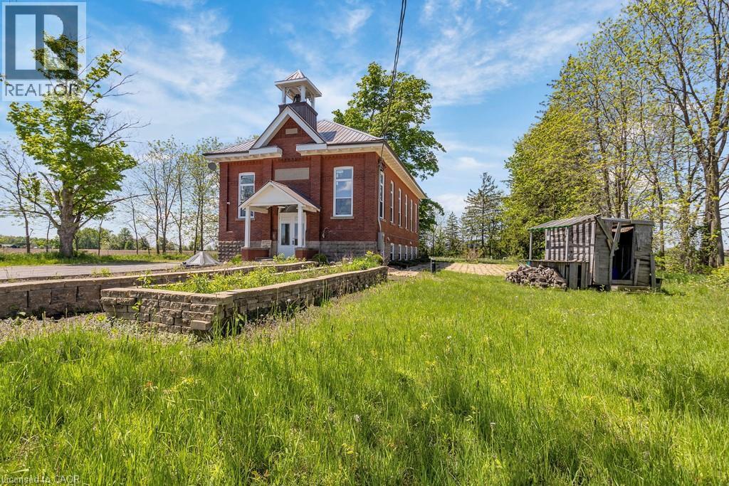 5183 Trussler Road, Ayr, ON - Outdoor