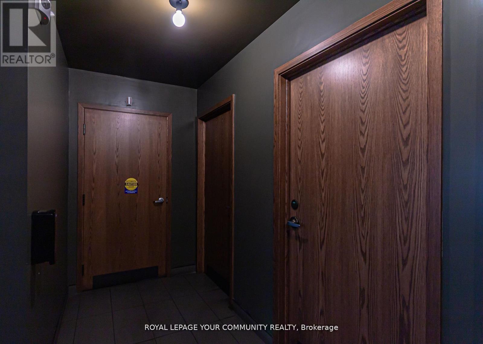 75 Consumers Drive, Whitby, ON