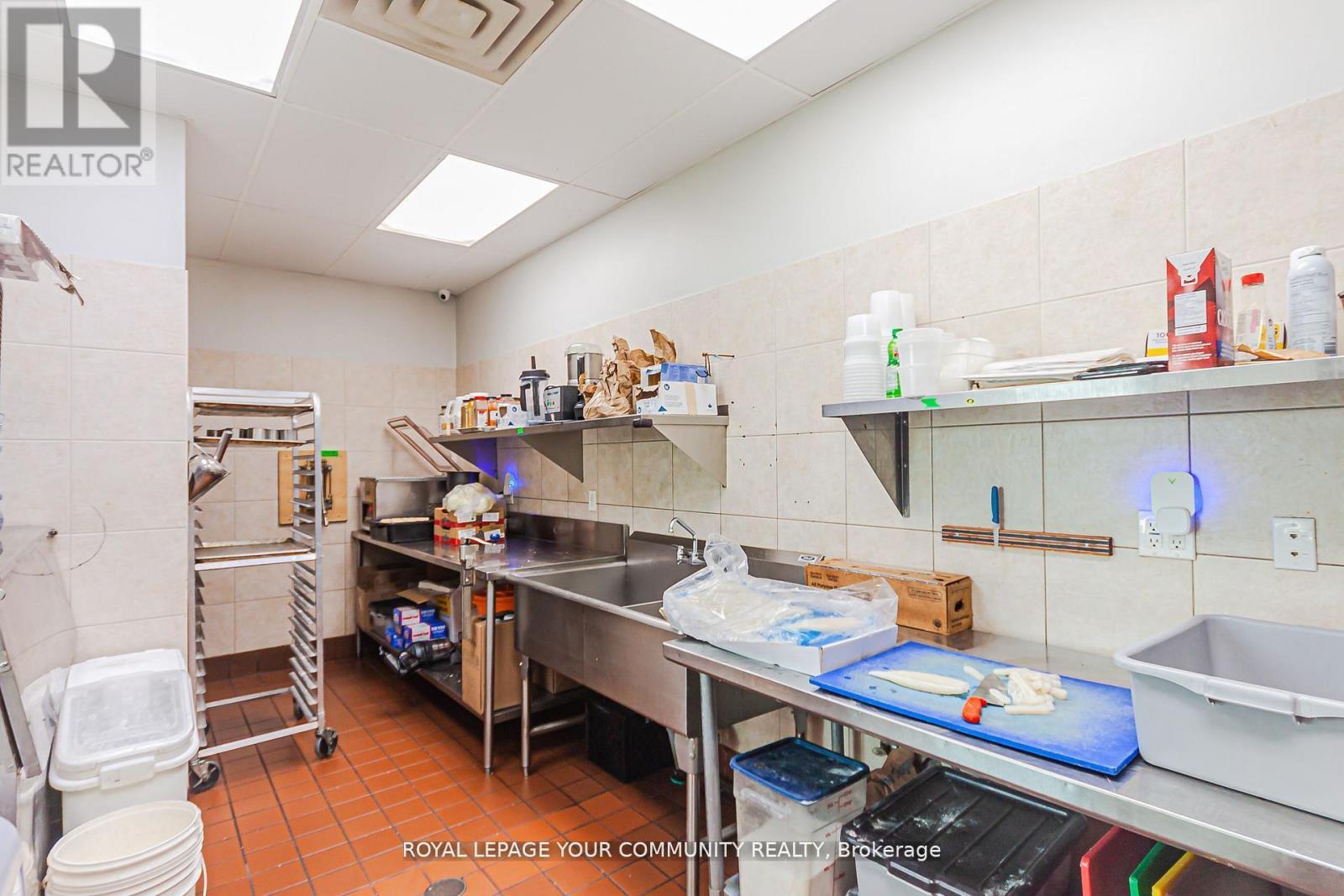 75 Consumers Drive, Whitby, ON