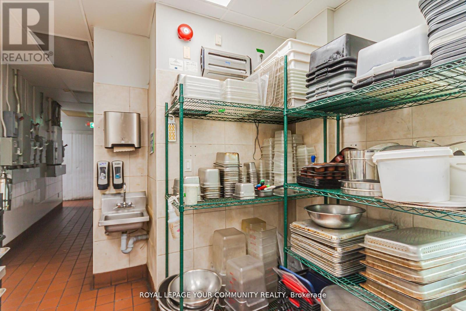 75 Consumers Drive, Whitby, ON