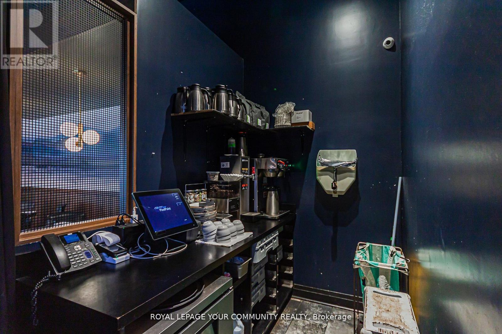 75 Consumers Drive, Whitby, ON