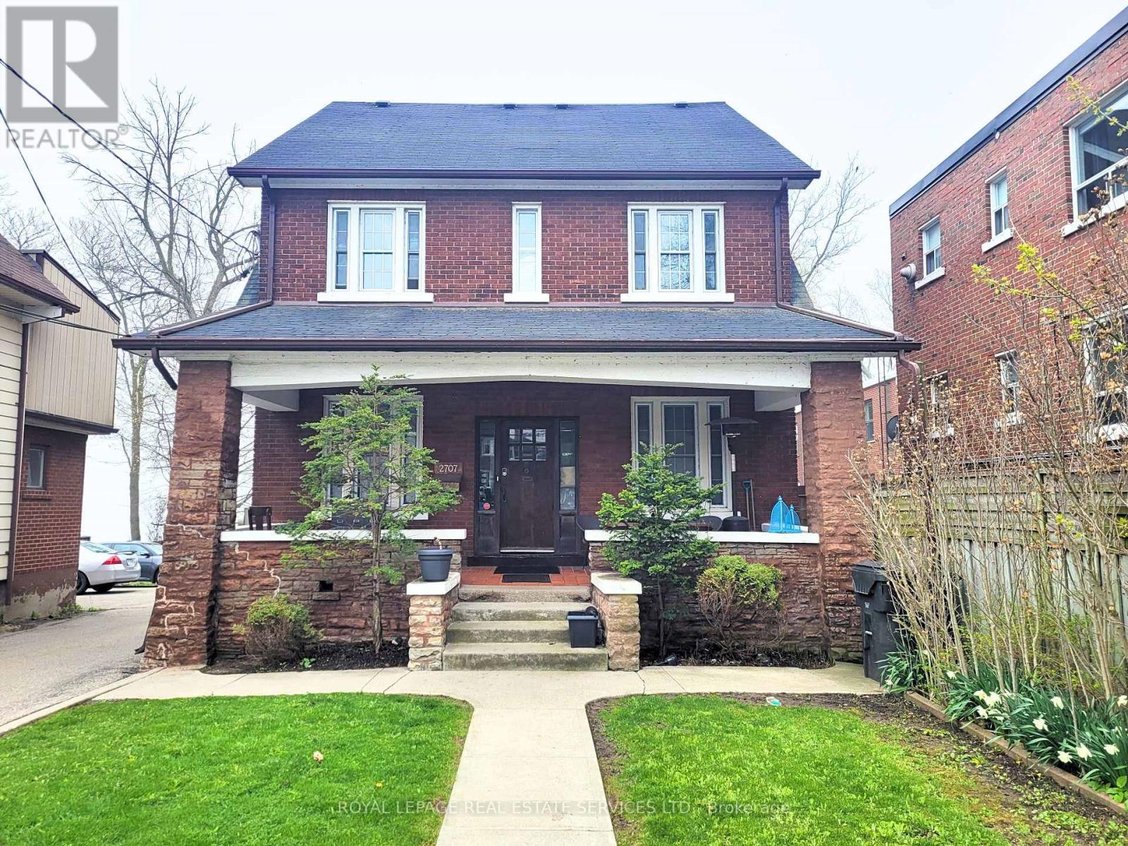 2707 Lake Shore Boulevard W, Toronto, ON - Outdoor With Deck Patio Veranda With Facade