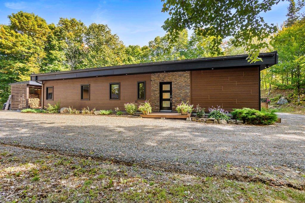 Frontage - 37 Ch. Stephenson, Gore, QC - Outdoor