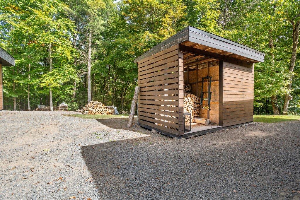 Shed - 37 Ch. Stephenson, Gore, QC - Outdoor