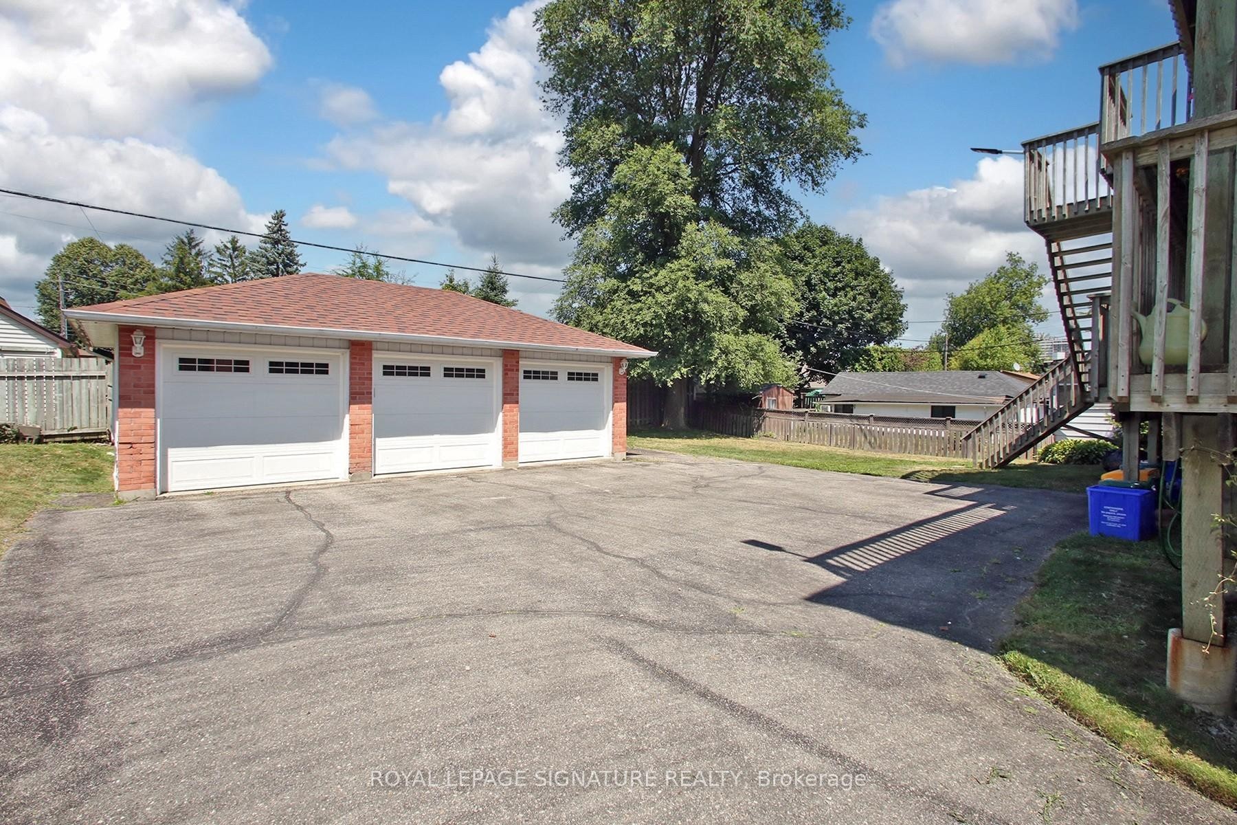 #4-42 Tecumseh Avenue, Oshawa, ON - Outdoor