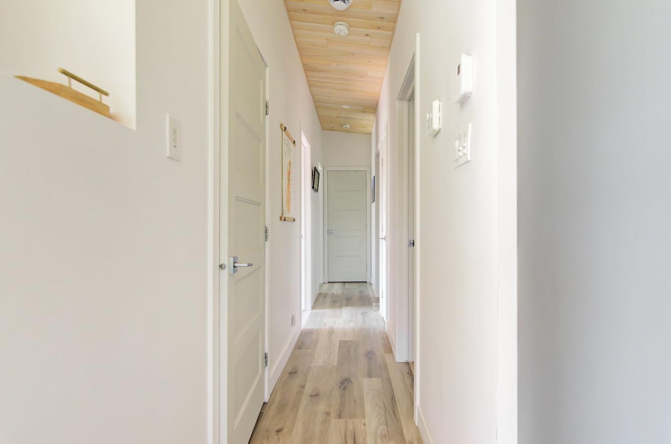 Corridor - 1097Z Ch. De La Côte, Lachute, QC - Indoor Photo Showing Other Room